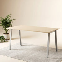 ARIA desk — Classic style hero